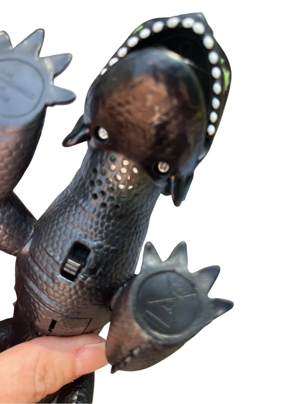 How to Train Your Dragon TOOTHLESS the Hidden World Deluxe Lights and Sounds